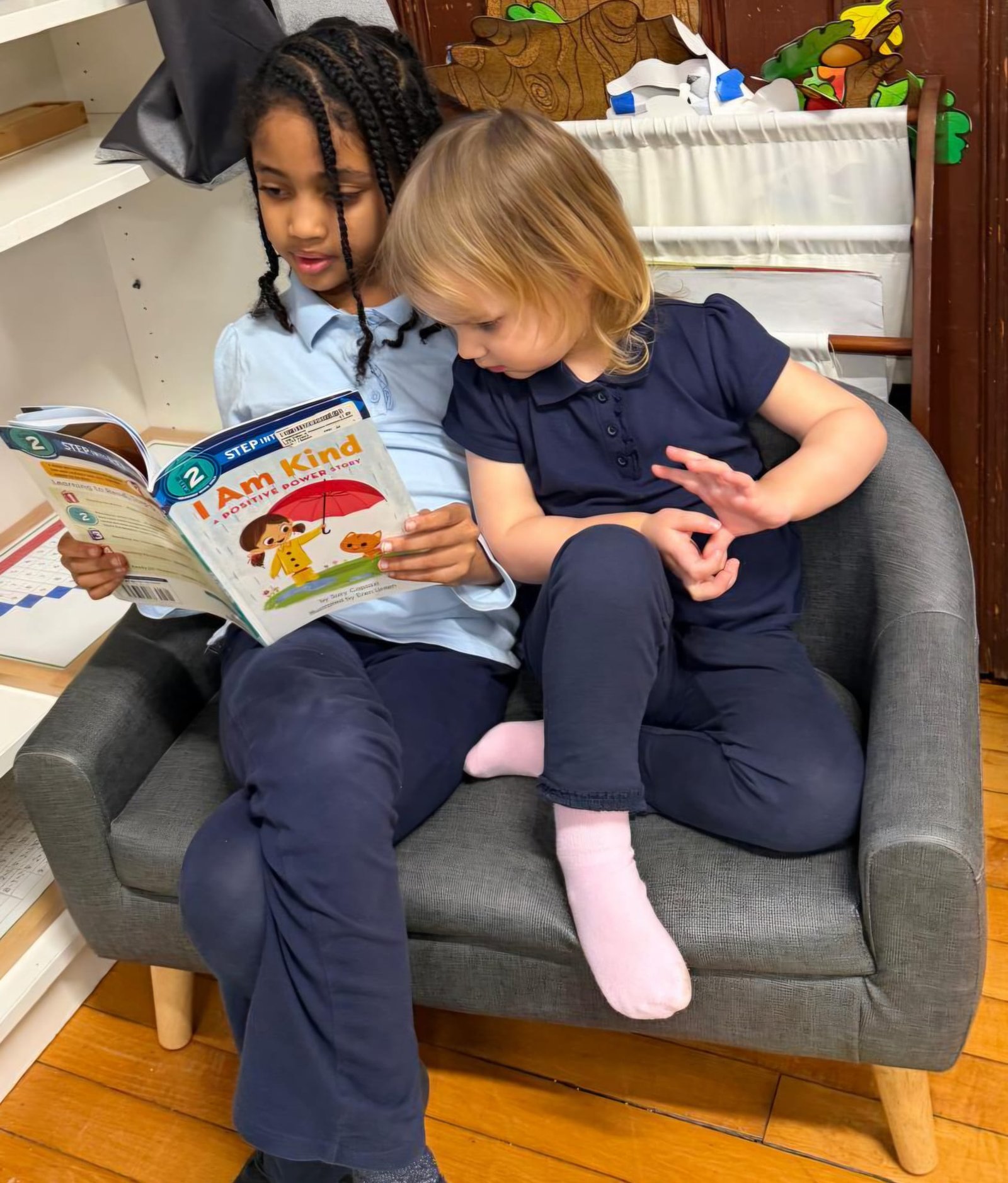 Alive Montessori Reading